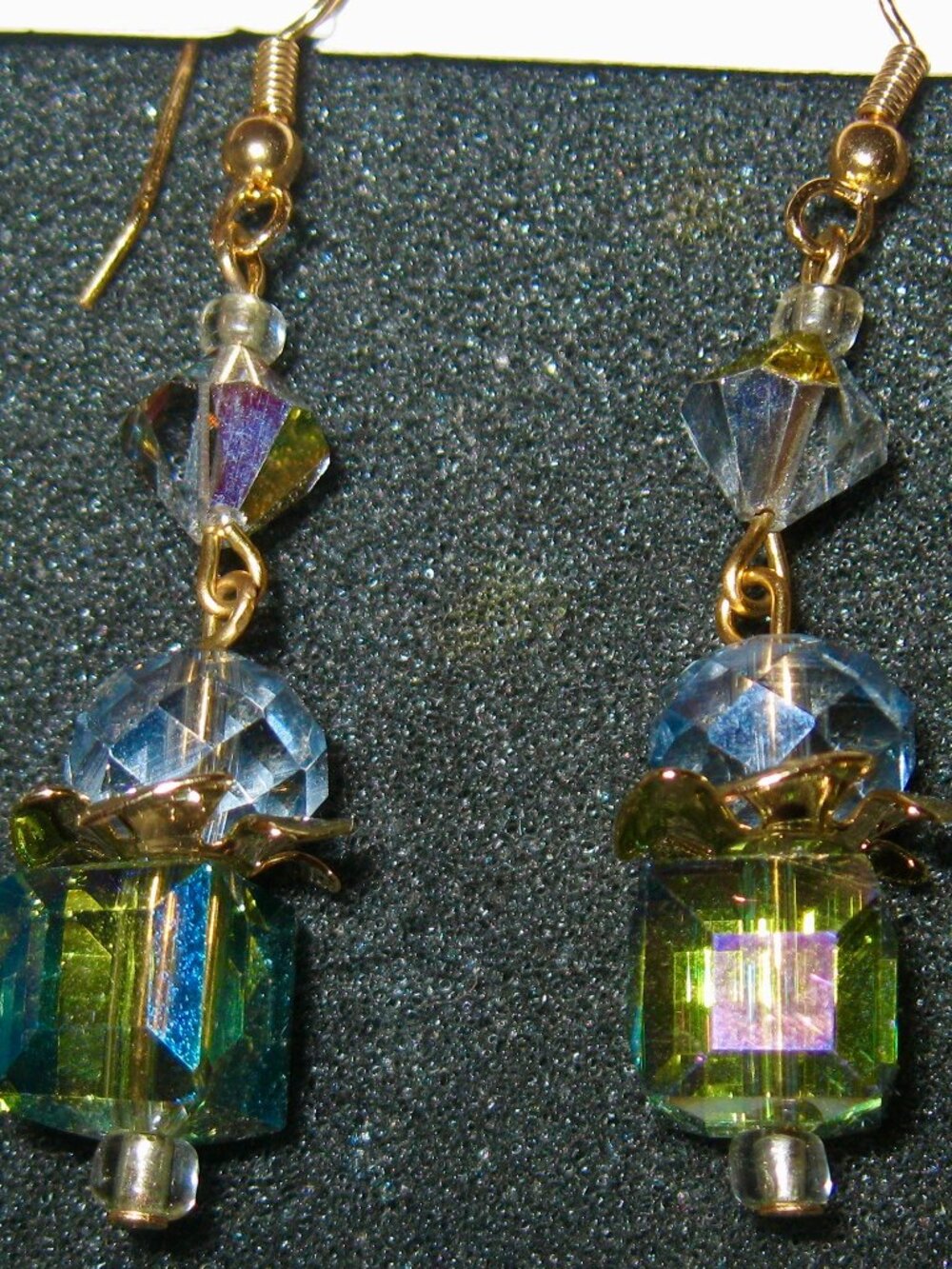 ONE OF A KIND PIERCED EARRINGS MADE IN USA BY T. BURKE DESIGNS W/AURORA BOREALIS